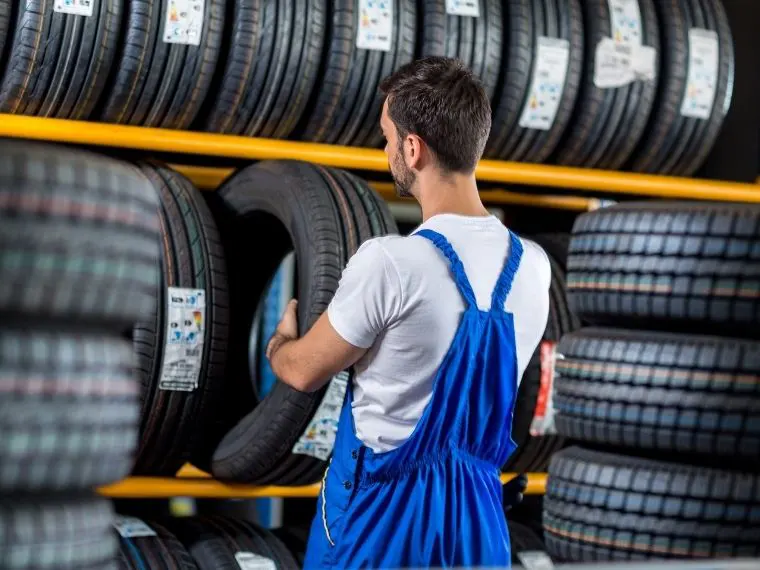 Tufanbeyli Oto Lastikçi